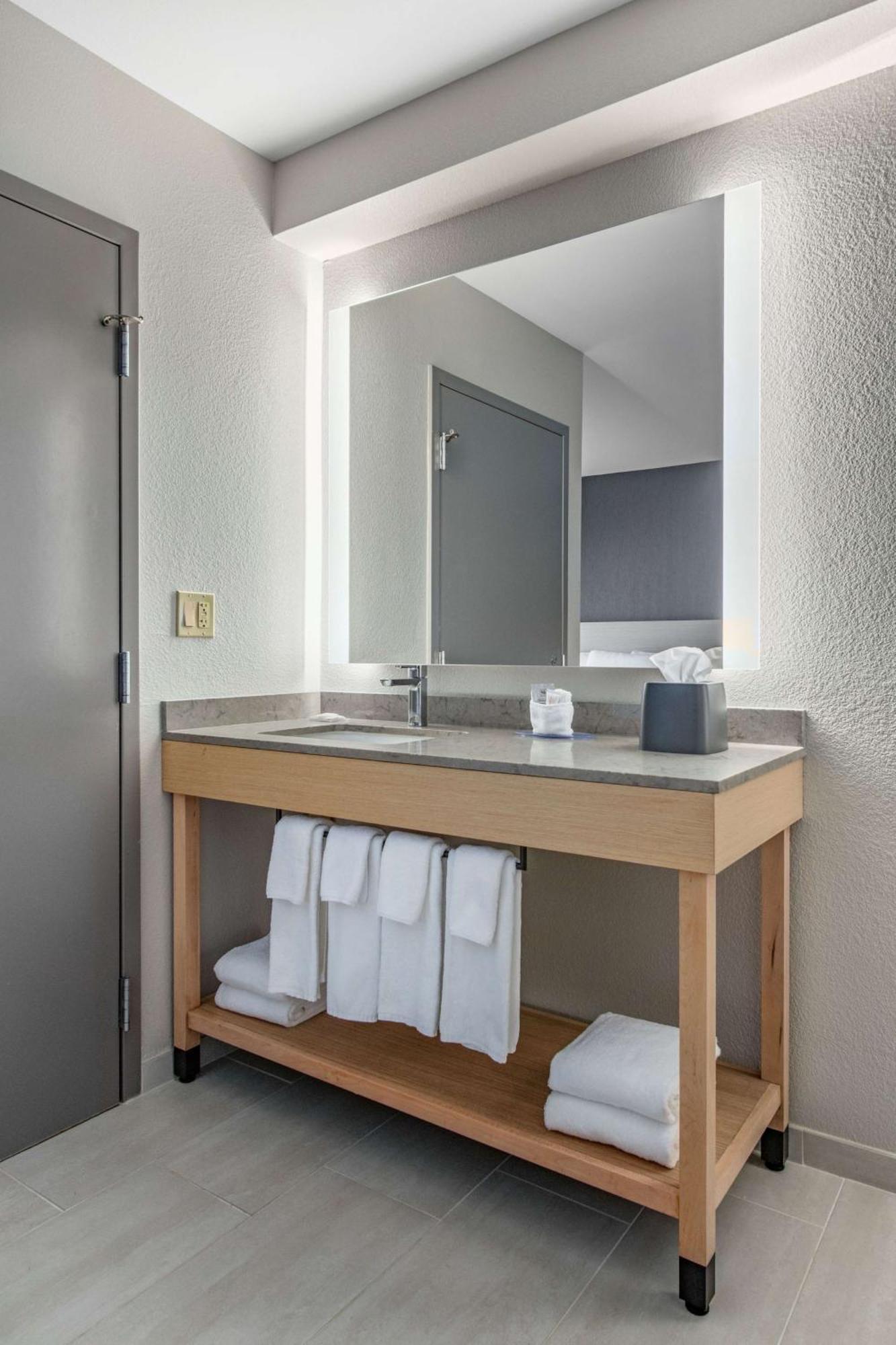 Hyatt Place Riverside Downtown Eksteriør billede